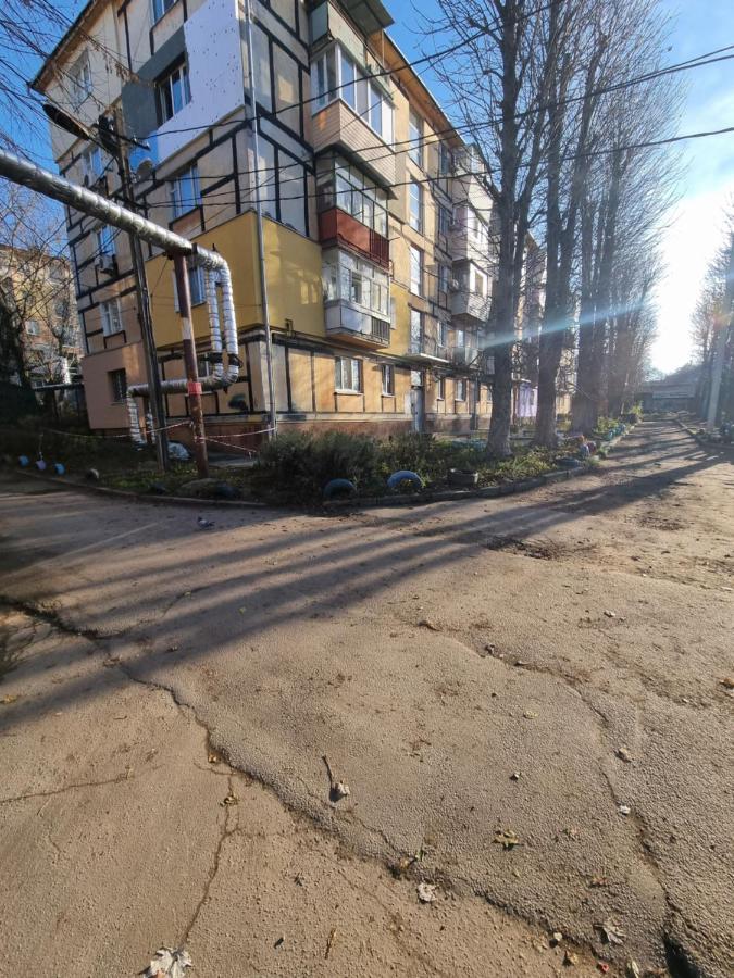 2-Кімнатна Квартира У Центрі На Олександра Поля, Шпиталь, 16Лікарня 第聂伯罗彼得罗夫斯克 外观 照片